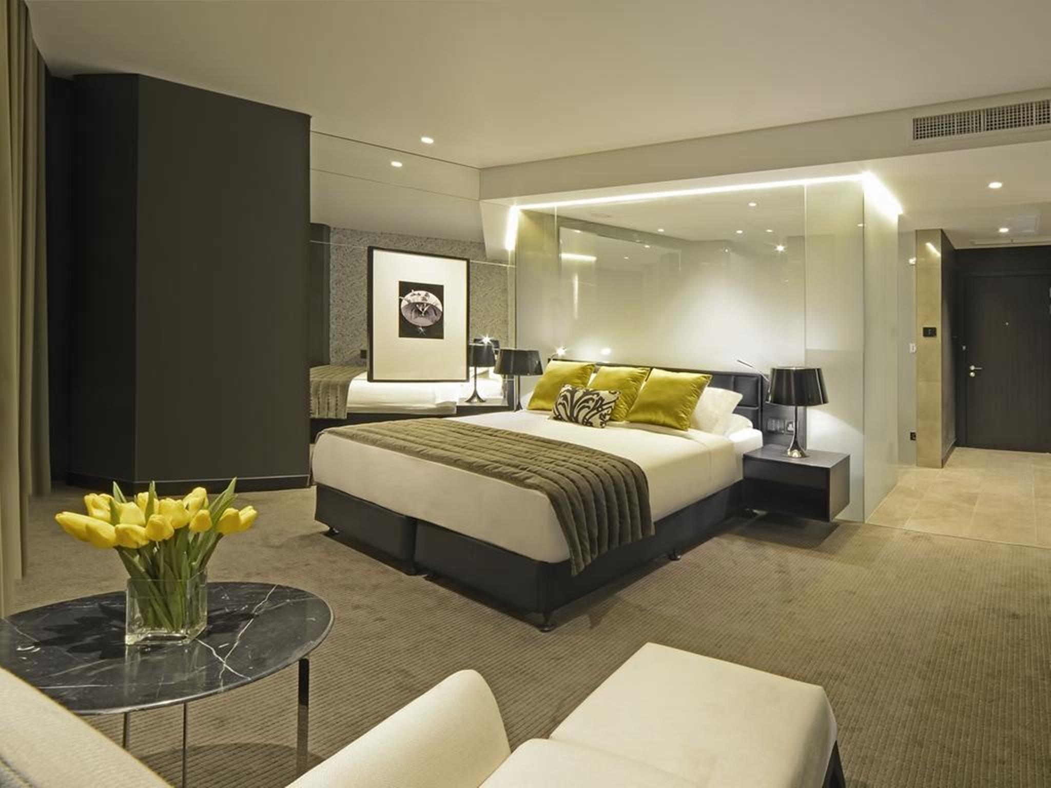 Hotel Rotana 5*