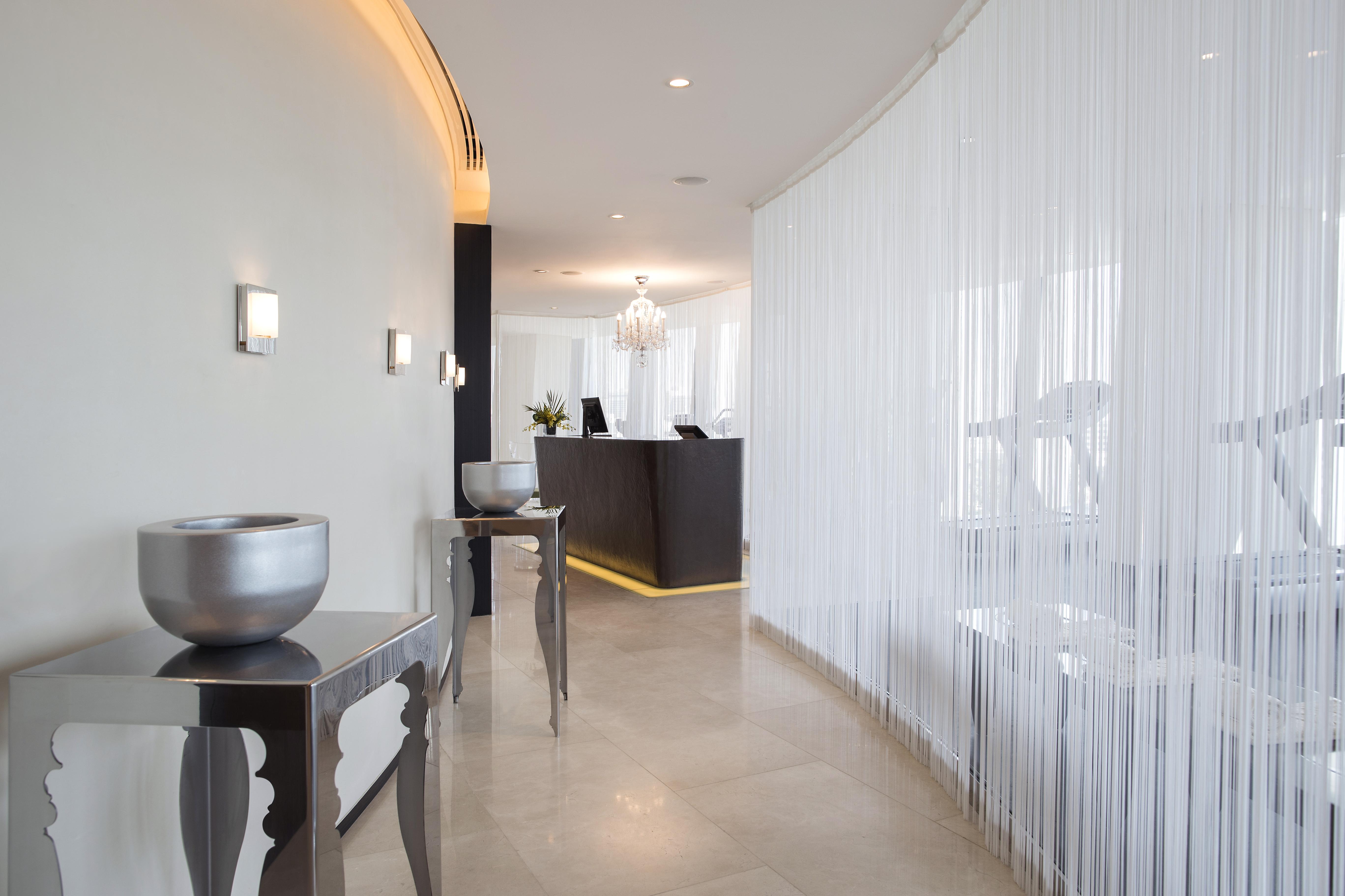 Rotana Hotel 5*