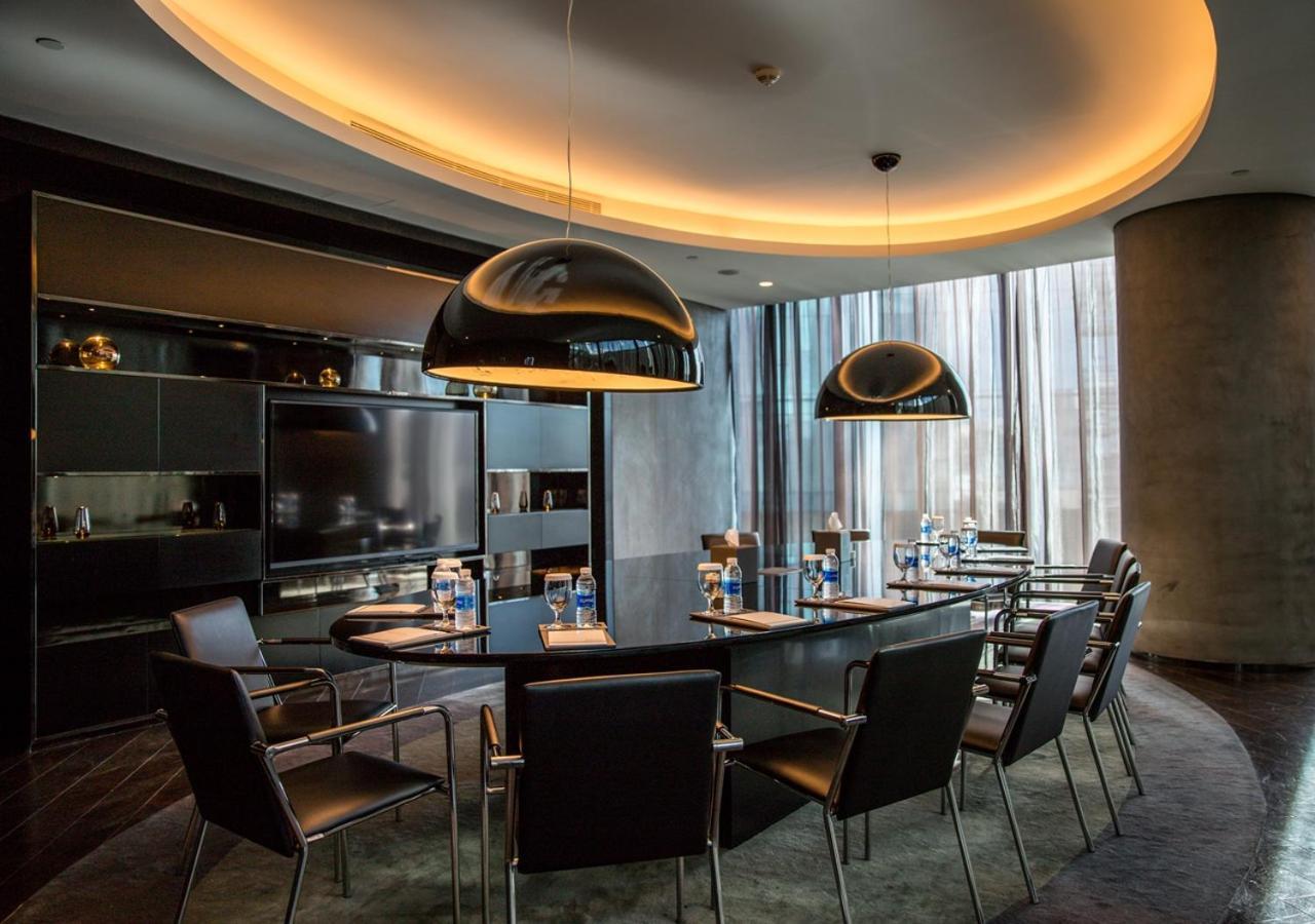Hotel Rotana 5*